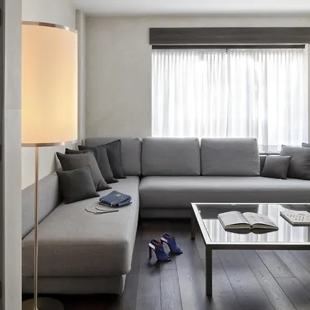 Hotel Hyatt Centric 4*