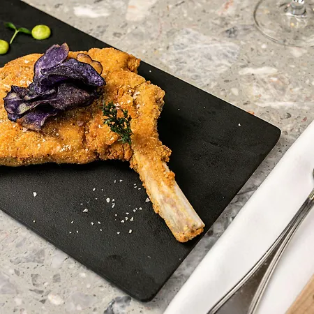 Hyatt Centric 호텔