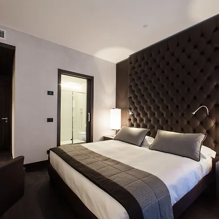 Hyatt Centric 4* Milan