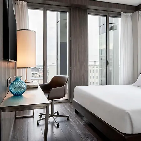 Hyatt Centric 4* Milan